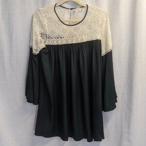Altar'd State Boho Dress Size Small Dark Green and Cream Lace